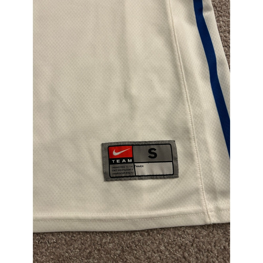 Nike Boys Town Basketball Jersey Mens Small White Blue #12‎ Excellent Sleeveless - Picture 3 of 7